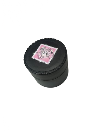 Strawberry cream remover