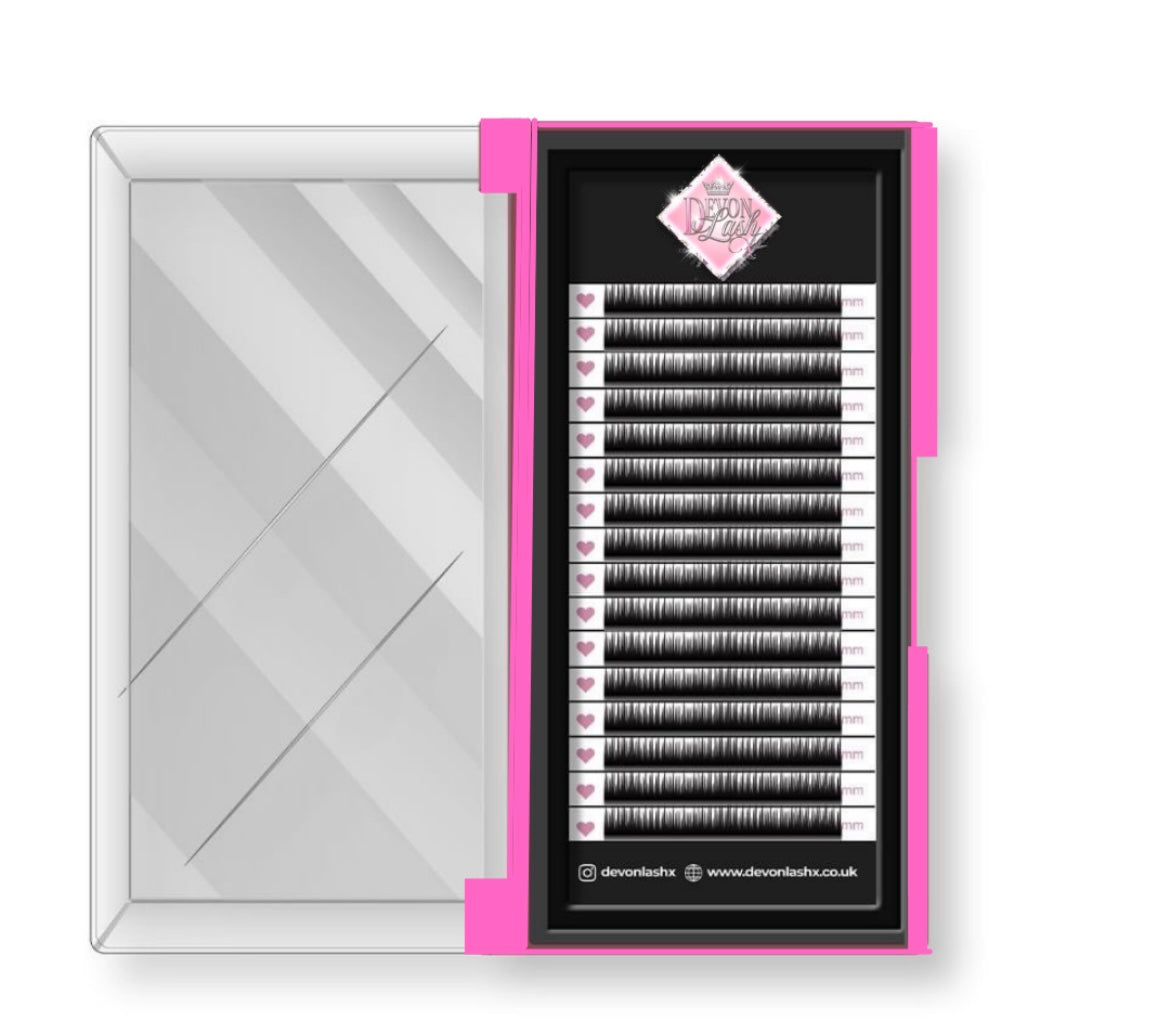 Classic lashes mixed lengths